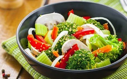 Cách ăn rau tưởng ngon, lành mạnh nhưng 